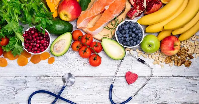 Fruit against heart disease,heart- healthy fruits,Proper nutrition for healthy heart